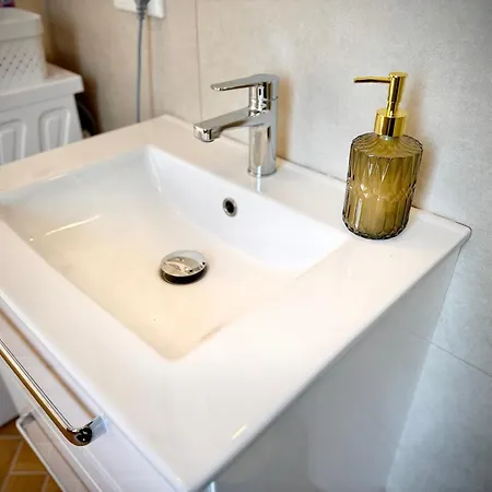 Zi 6 Zentral Und Modern Im Herzen Oldenburgs 3*