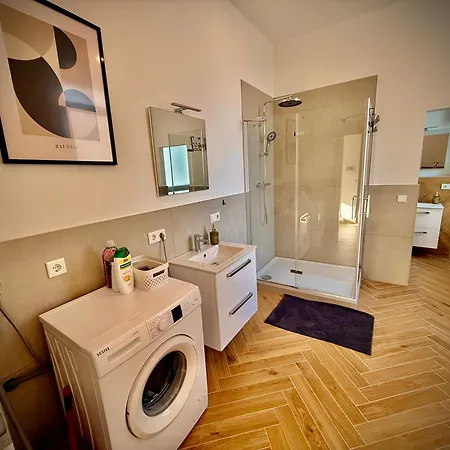 Pensjonat Zi 6 Zentral Und Modern Im Herzen Oldenburgs 3*